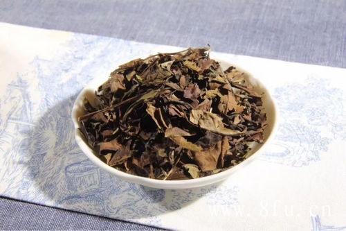 寿眉是泡新茶煮老茶，爱它就要懂的喝